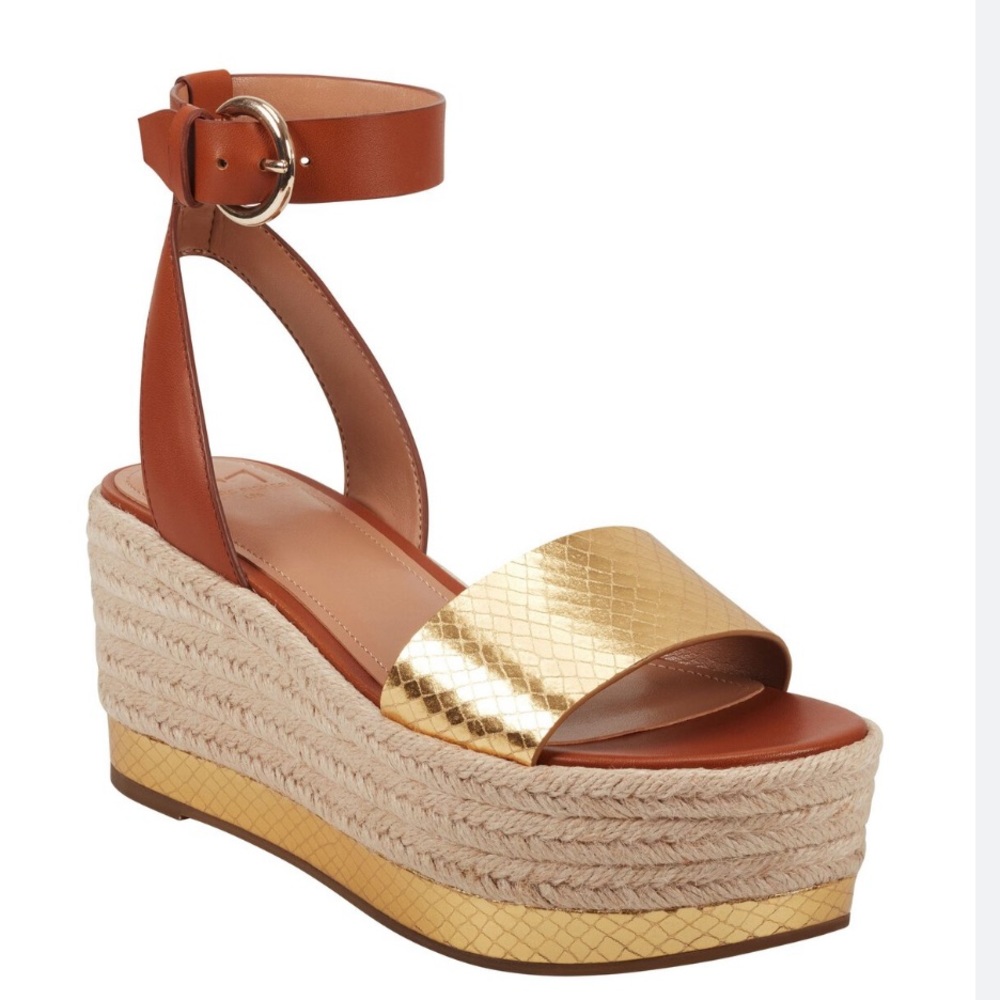 Marc Fisher LTD Gold Metallic Espadrille Platform Sandals Size 7M